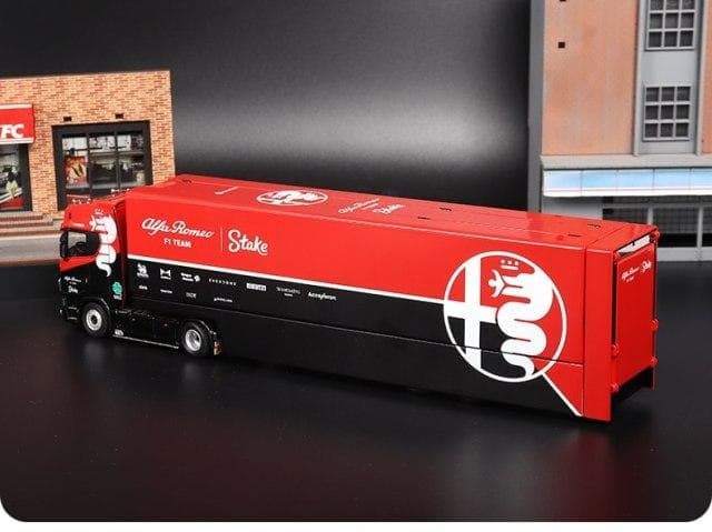 ケンファイ 1/64 スカニア  トランスポーター アルファロメオ