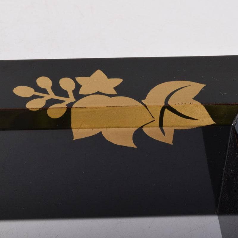 茶道具　塗師　松永松寛作　花草蒔絵　炉縁　共箱　V　8521A