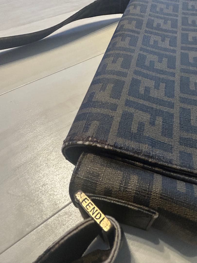 Fendi FFロゴパターン ショルダーバッグ