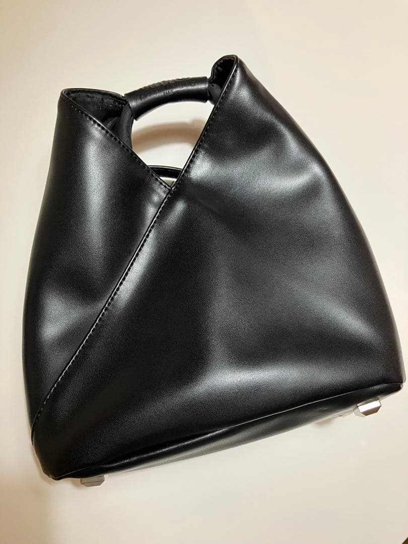 MIM6ブラックショルダーバッグ