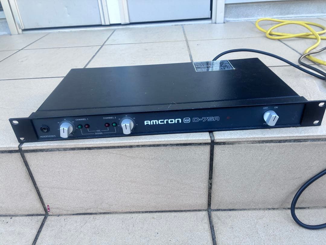 パワーアンプ　crown　D-75R AMCRON/CROWN D-75 IOCの仕様 アムクロン/クラウン