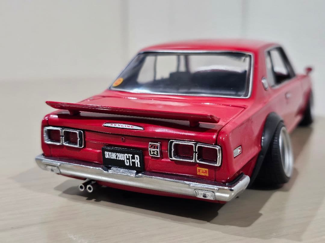 京商　1/18　日産　スカイライン　GT−R 　(KPGC10)