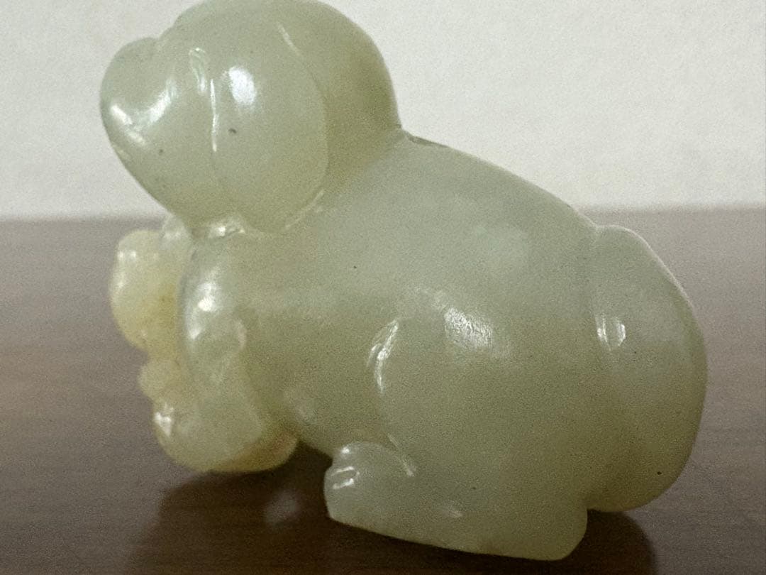 石？玉？の中国的置物　犬の親子　中国美術　4.5cm 48g