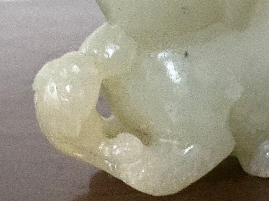 石？玉？の中国的置物　犬の親子　中国美術　4.5cm 48g