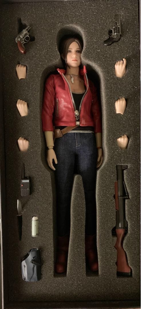 バイオハザード クレア・レッドフィールド 1/6 フィギュア ホットトイズ 系