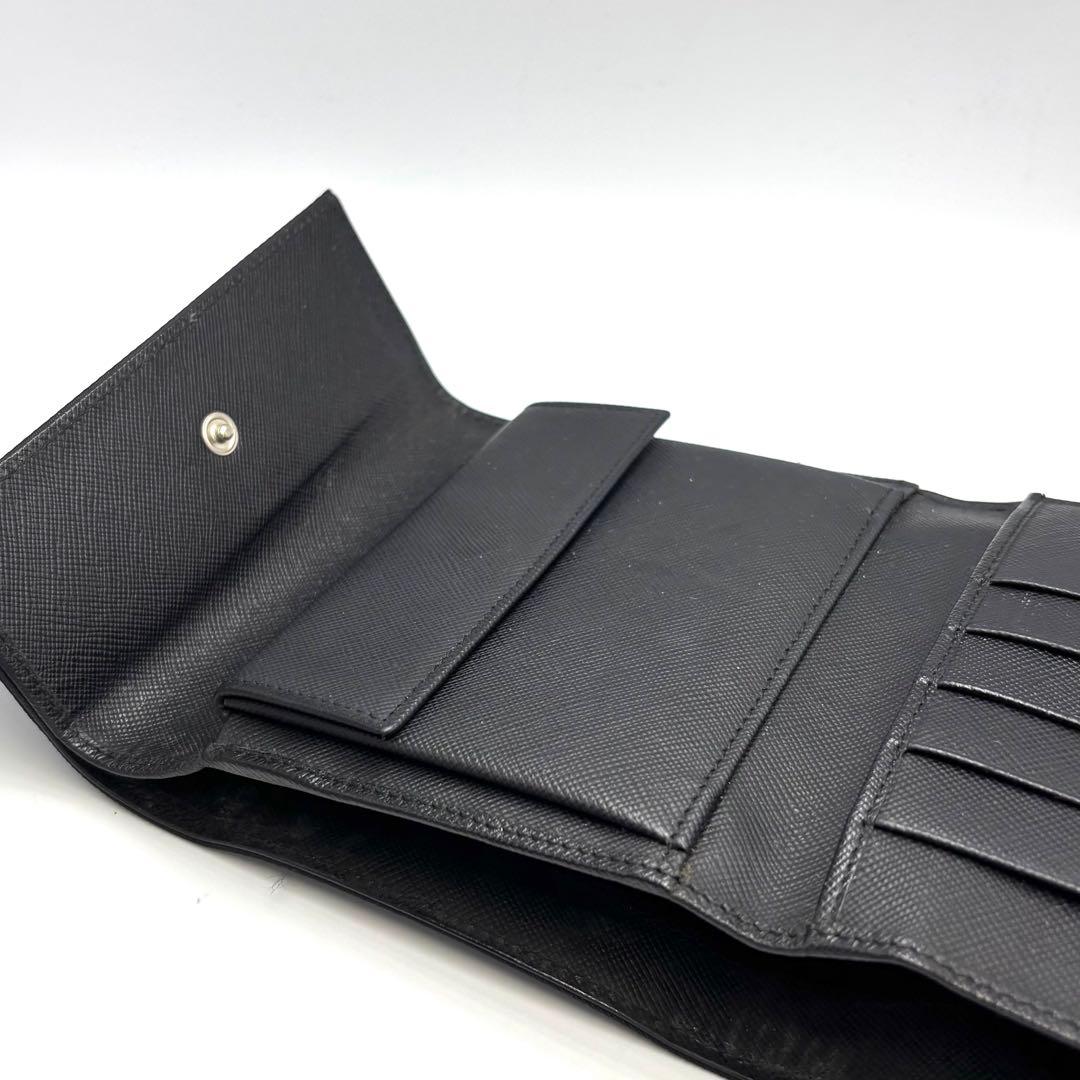 美品 PRADA プラダ ナイロン ポーチ 三角ロゴ ブラック クラッチバッグ