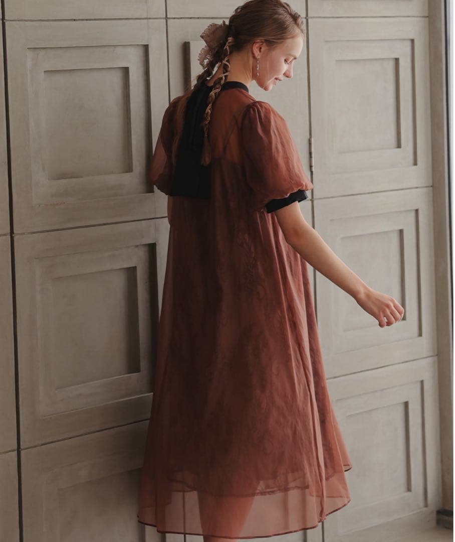 ☆新品☆ドリードール Aラインシアードレス ブラウン M - メルカリ