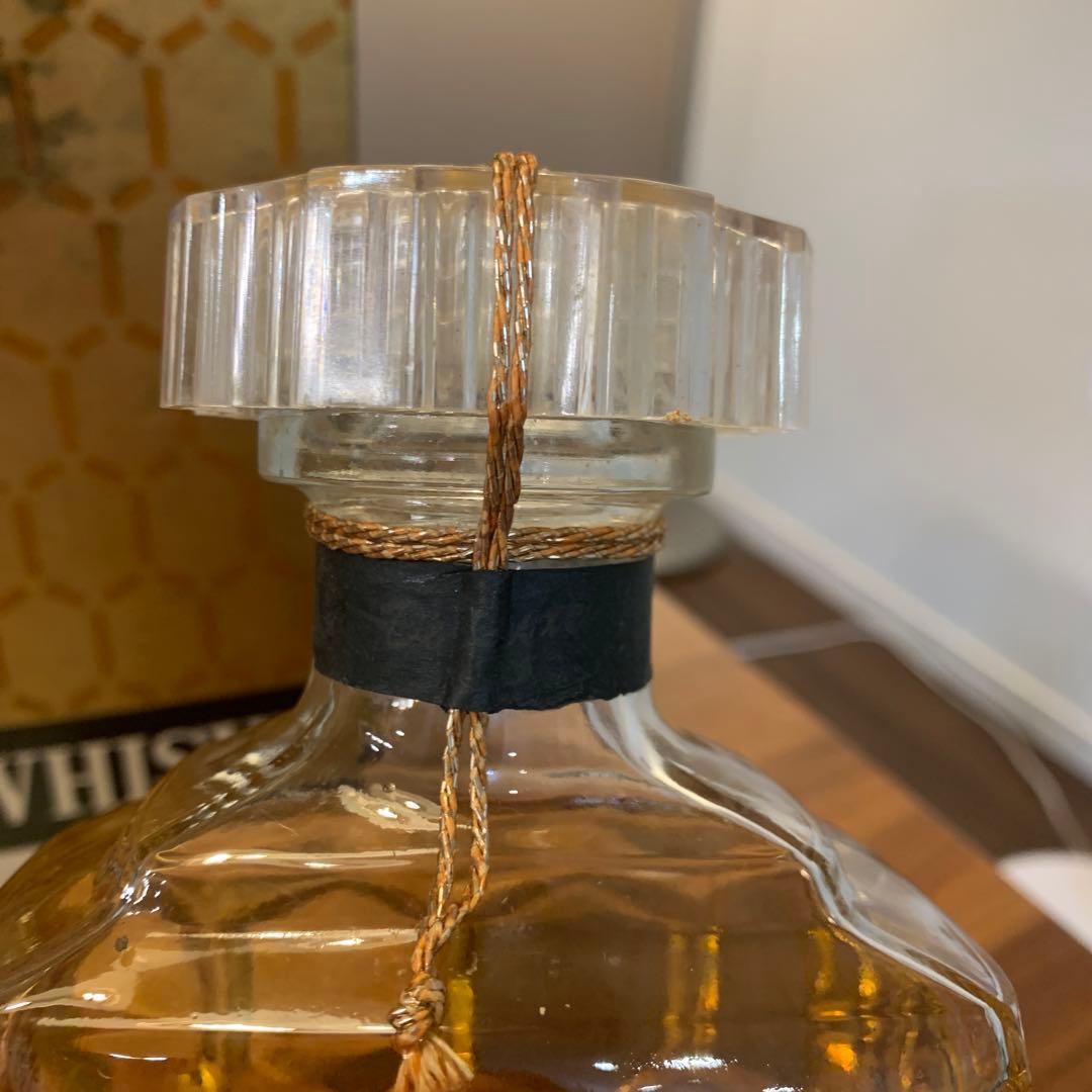 美品 サントリー トリス ウイスキー 37度 デラックス 古酒 箱付き 未開封