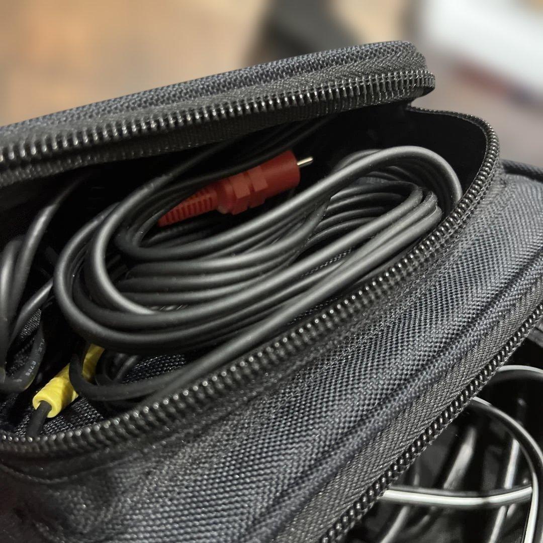 Sony Handycam 32GB AVCHDケーブル 収納バッグ付き