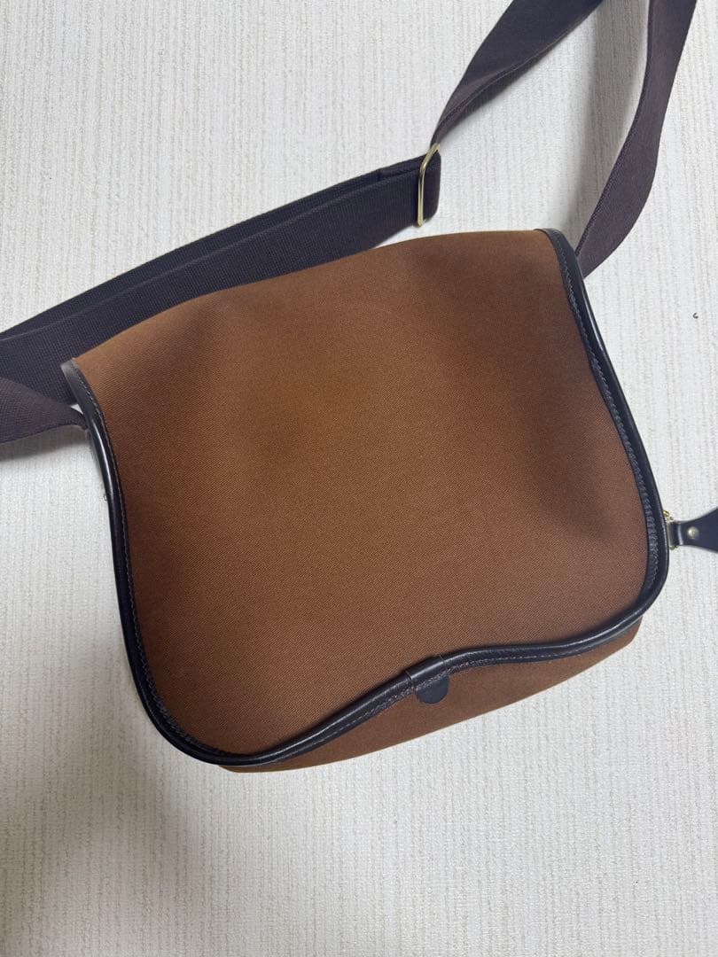 ブレディ　Brady ショルダーバッグ