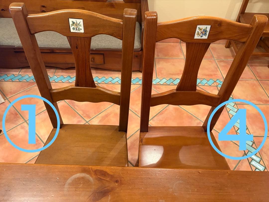 【格安】アクタス取扱　スペイン　タイル　ダイニングテーブル　食卓