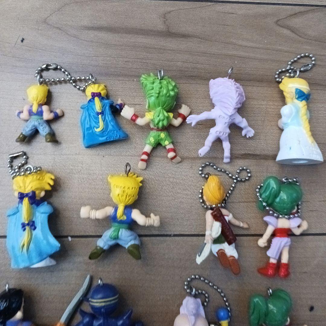 ファイナルファンタジー　☆　キーホルダーセット 16体　☆　綺麗　☆レア☆当時物