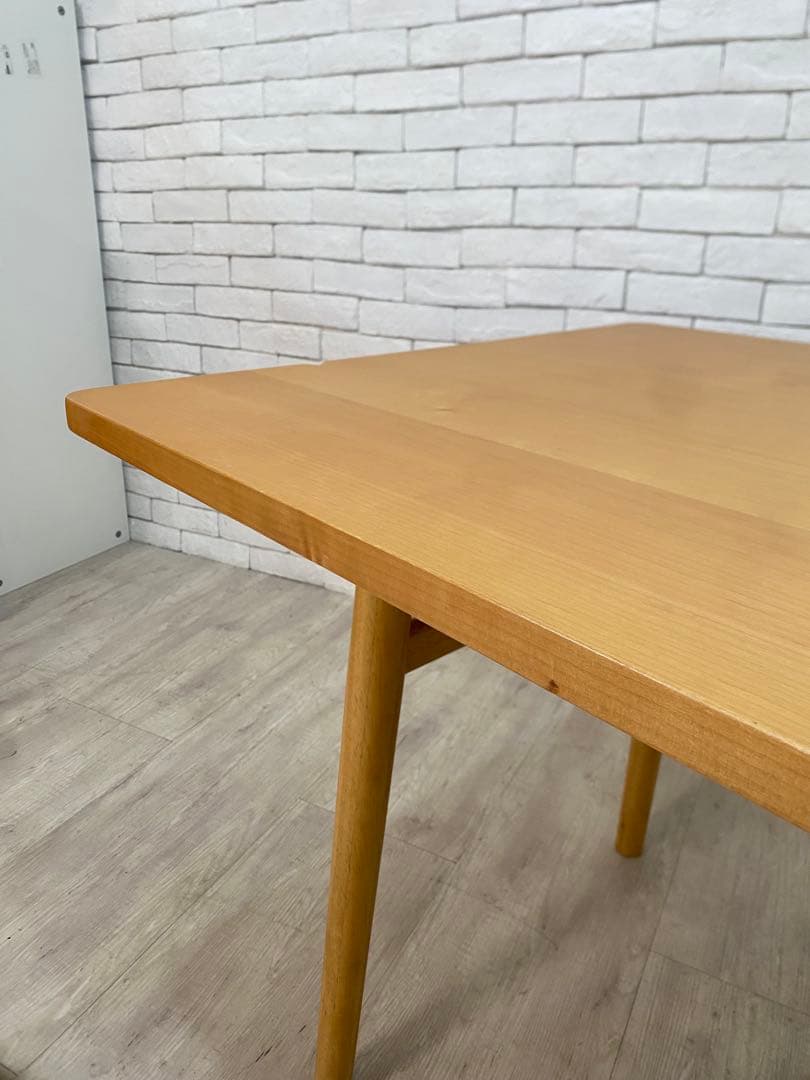 【春まま】ウニコ ダイニングテーブル SULA 机　傷あり