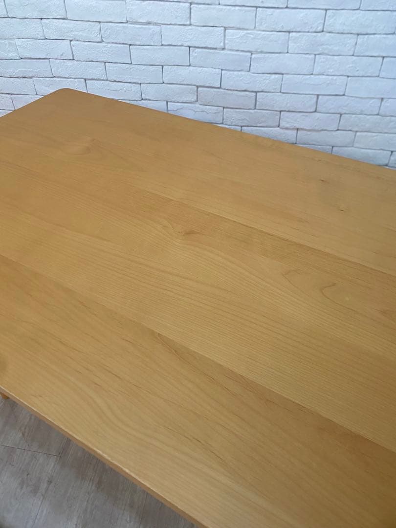 【春まま】ウニコ ダイニングテーブル SULA 机　傷あり