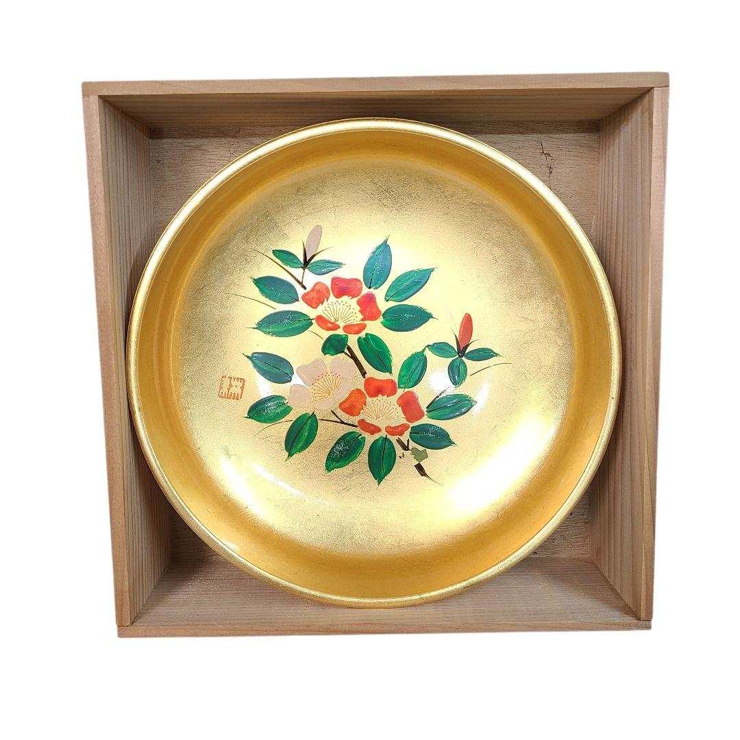 極美品】山中漆器菓子鉢特選山中塗椿金箔模様24,5cm箱付き - メルカリ