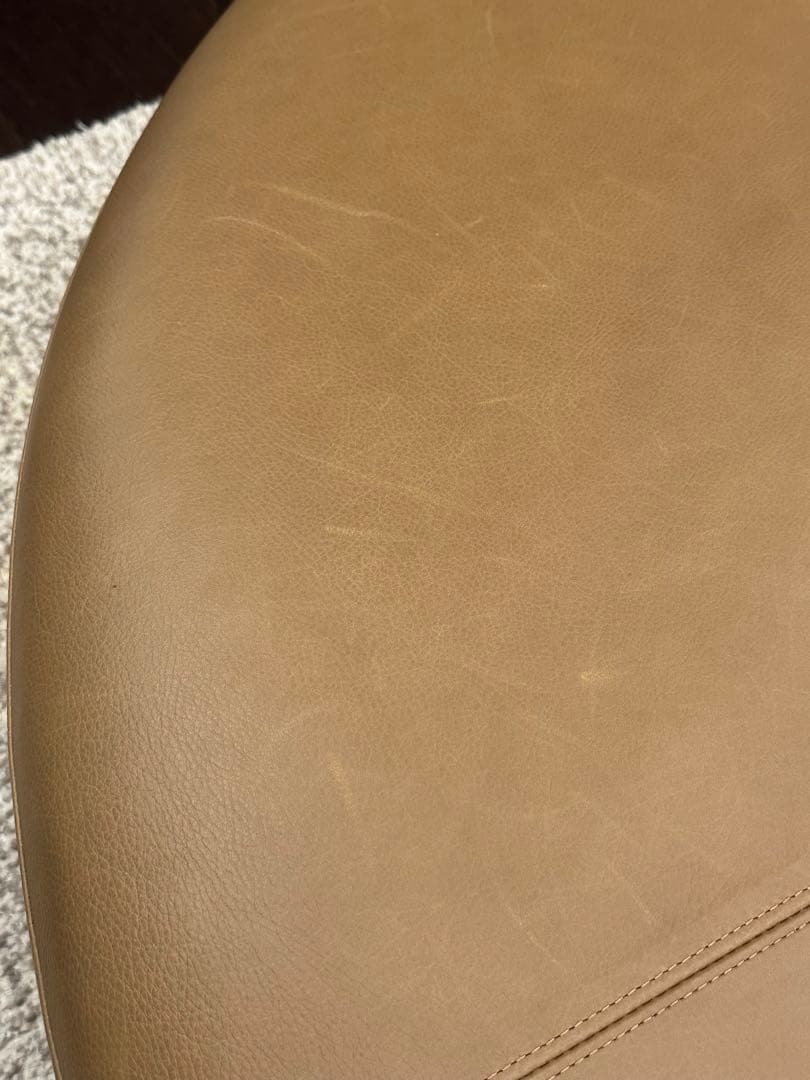 arflex アルフレックス　革PIスツール