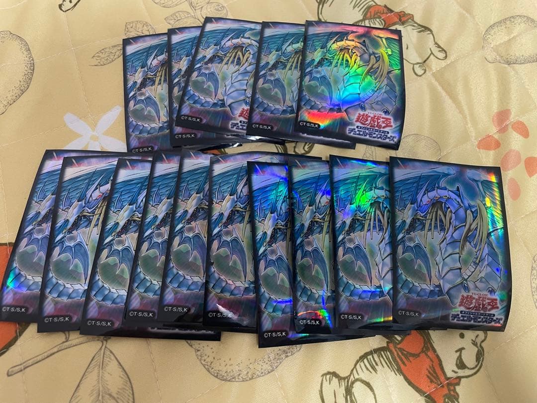 レインボードラゴン 初期スリーブ 45枚 - メルカリ