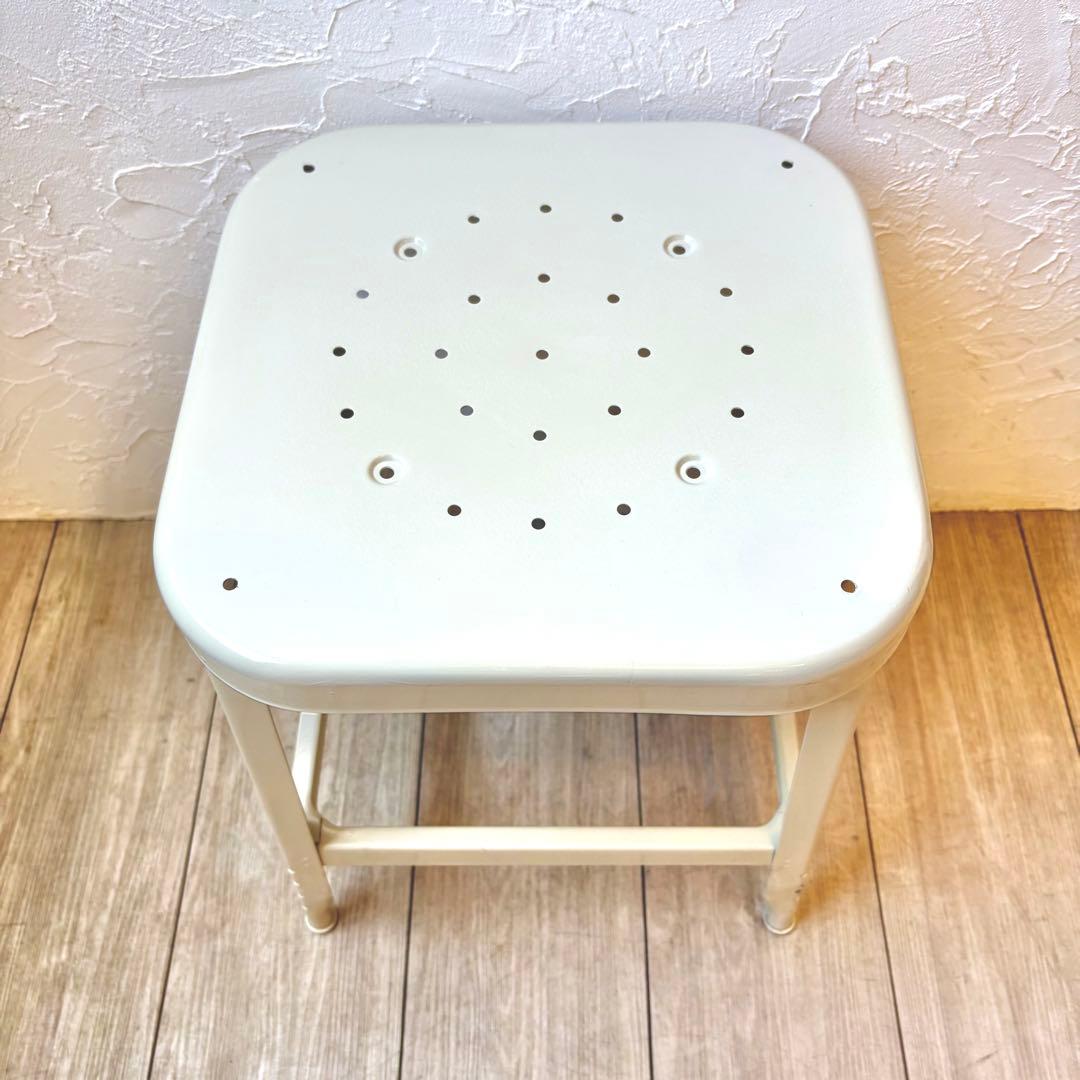 LYON FACTORY STOOL 廃盤品