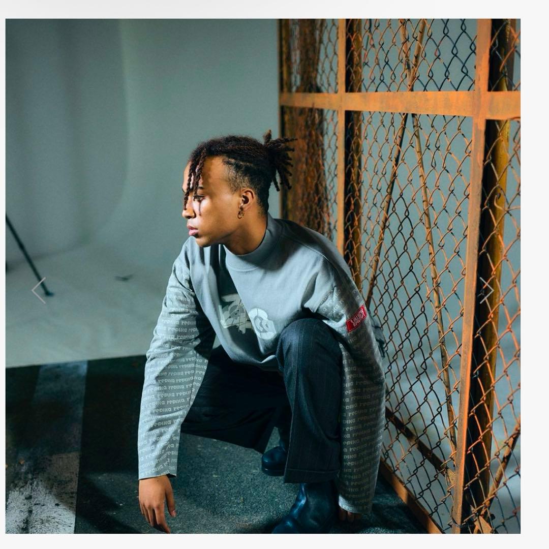 Vaundy バウンディ ロゴフーディー Lサイズ replica ZERO 商品詳細