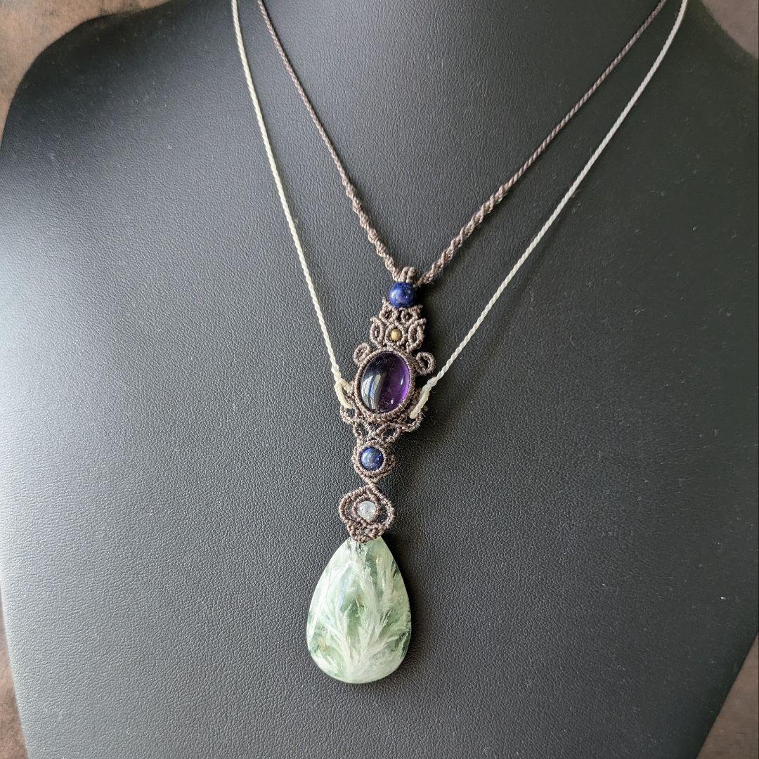 エンジェルフェザーフローライトマクラメ編みネックレス希少2色