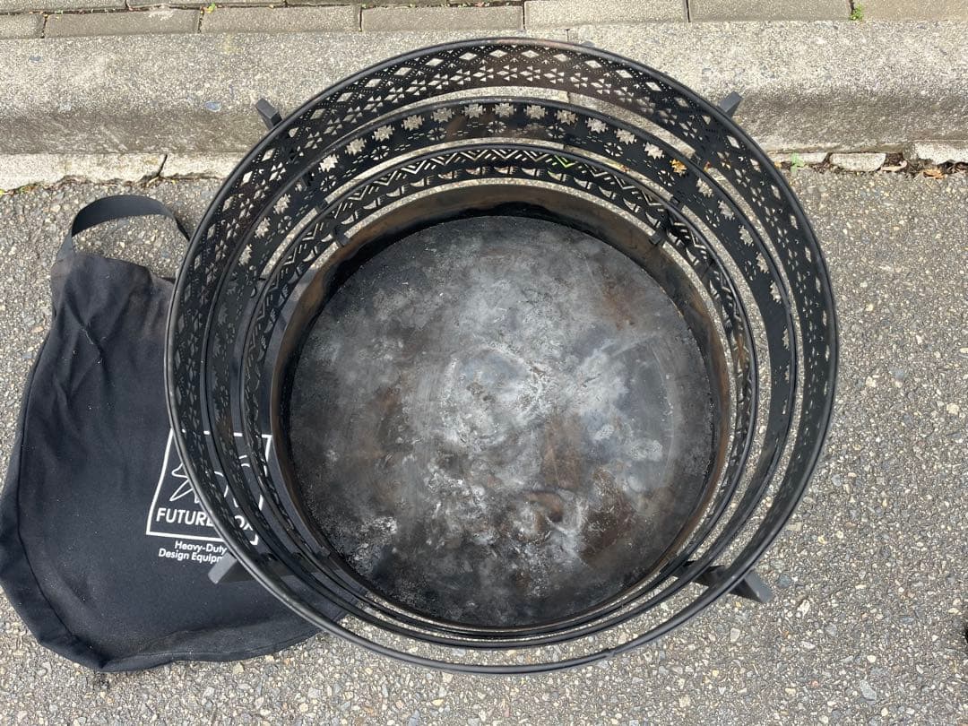 FUTURE FOX ナバホ柄焚き火台