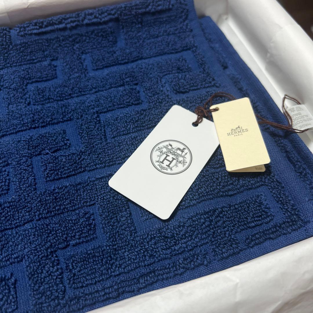 HERMES 新品ネイビー コットン フェイスタオル エルメスコットン