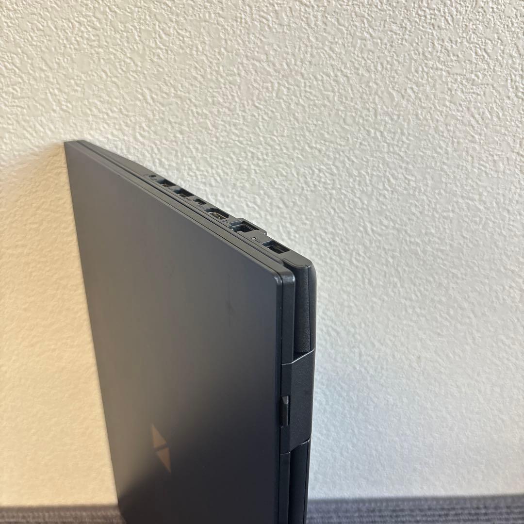 鶴屋様NEC Lavie N1515/A Athlon Silver 3050U