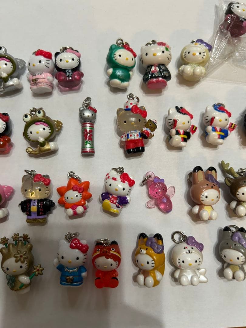 個別売り可能　ハローキティ ストラップ セット　49個