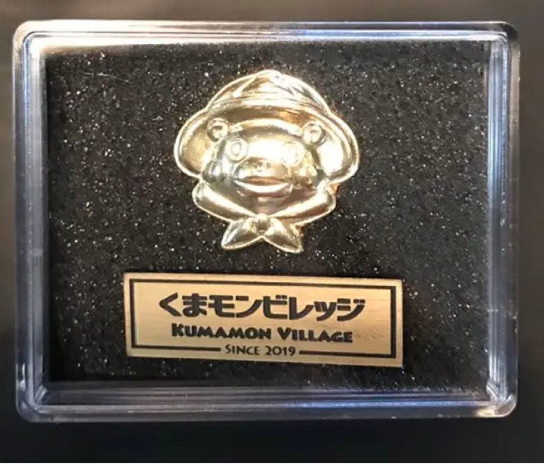 本物保証，大人気】 くまモン ピンバッジ ゴールド