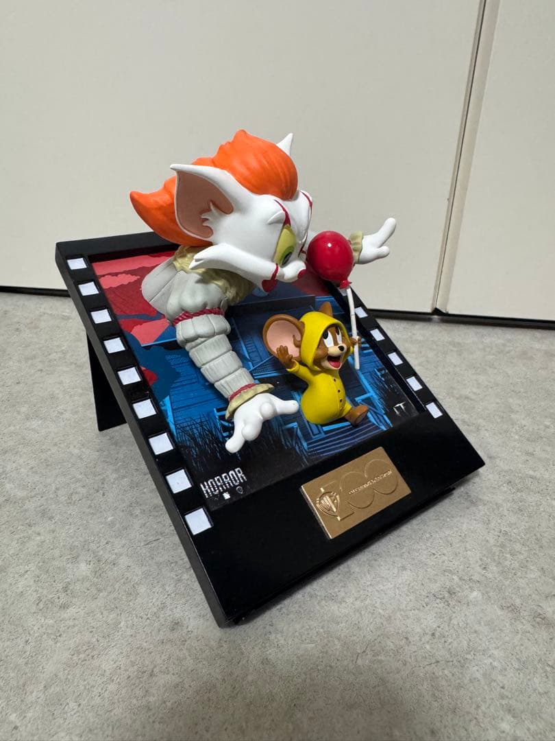 トムとジェリー It ワーナーブラザーズ 100周年 フィギュア
