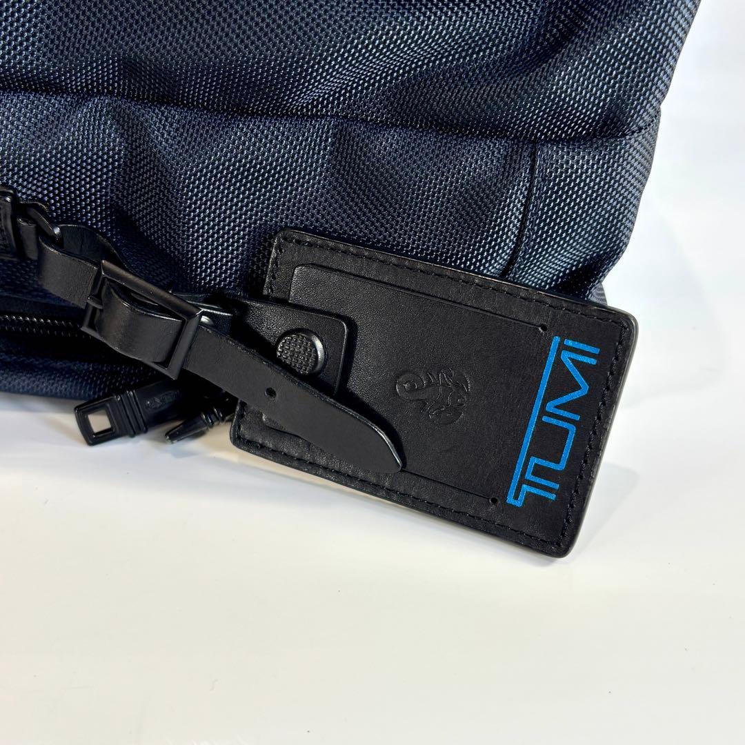 美品 トゥミ ソフネット 2WAY ブリーフケース ネイビー ビジネスバッグ