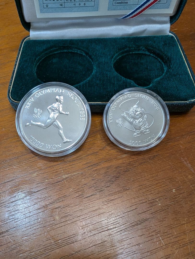 1988年ソウルオリンピック記念の銀製セット