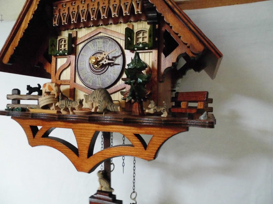 『美品』ドイツ・シュナイダー　からくり掛け時計　カッコウ時計　8匹の猫