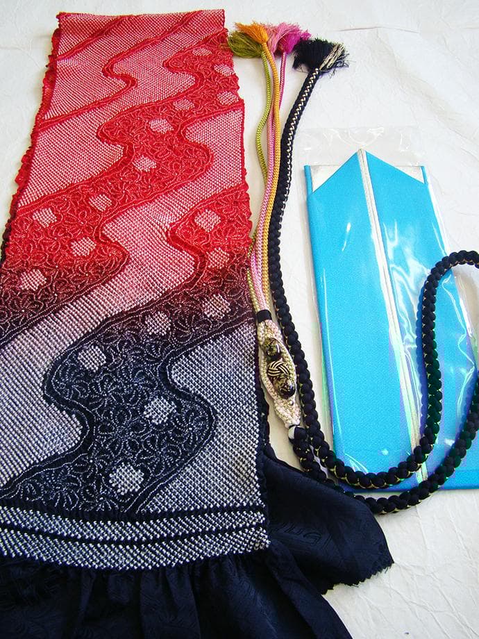 値下げ交渉OK！極上ちりめん地 白地 振袖 セット 正絹 B436