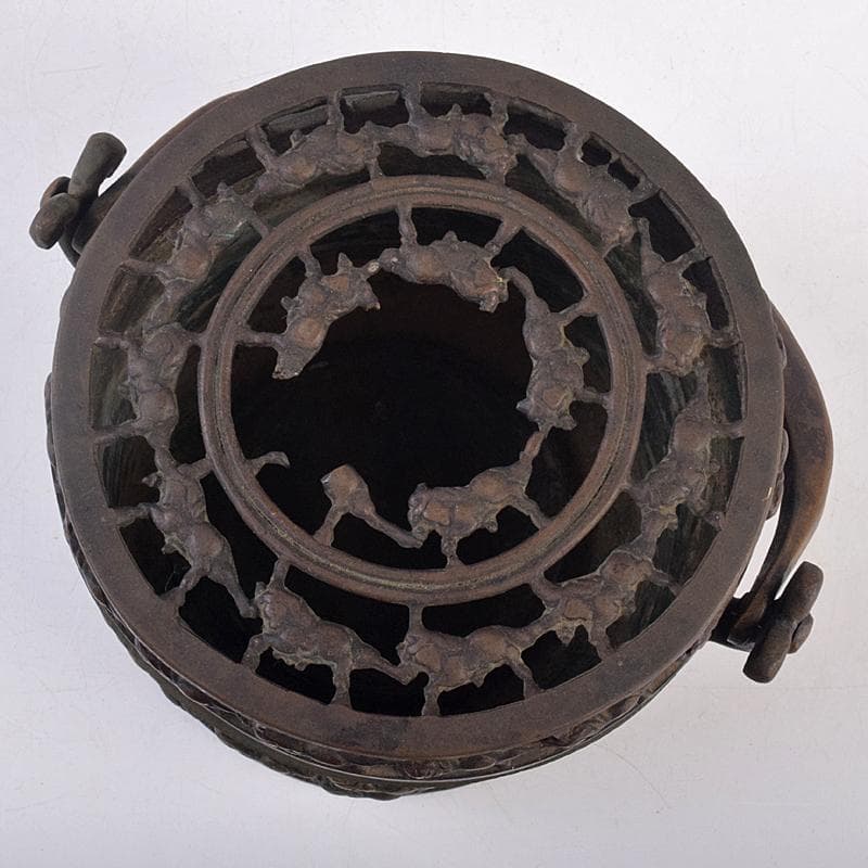 中国 宣徳年製款 古銅宣徳銅 馬刻 持ち手付 透かし蓋香炉 M R8855