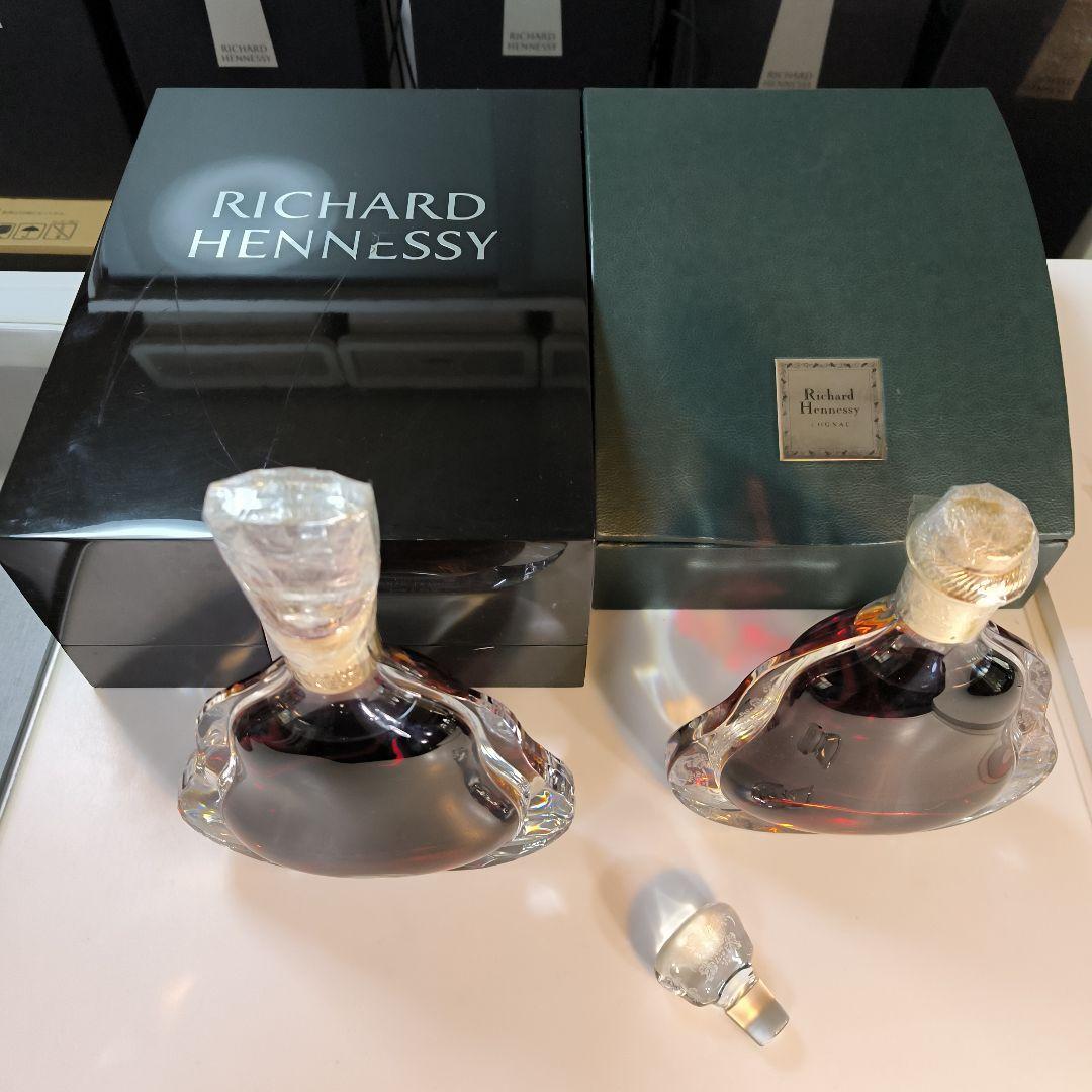 豪華ヘネシーリシャール旧型、新型2本セット(訳あり) - メルカリ