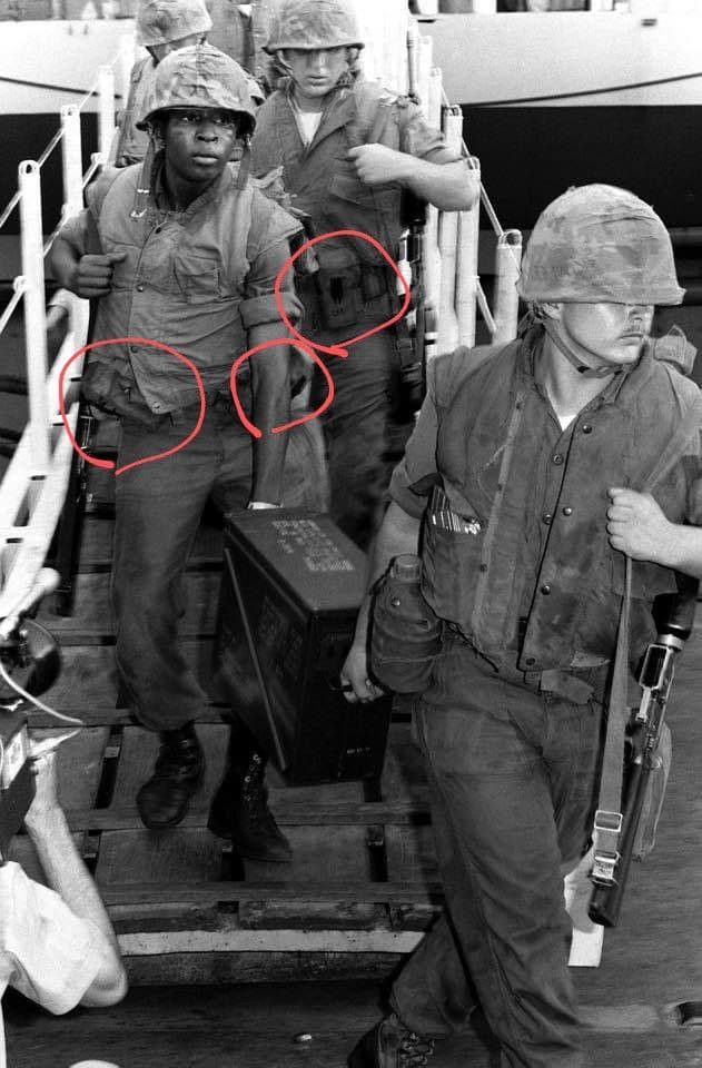 アメリカ軍実物放出品 69年製 M16 30連マガジンポーチ