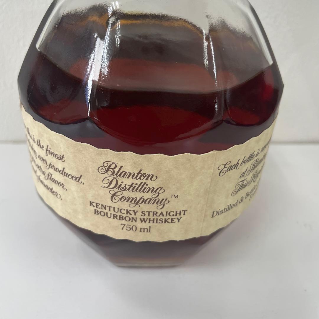 未開封 1993年 ブラントン バーボン ウイスキー 750mlの通販はau PAY