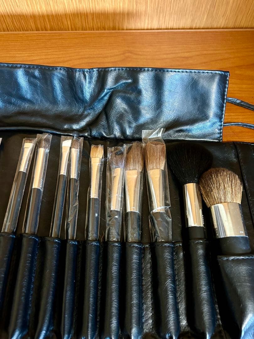 NARSメイクブラシセット ブラックポーチ付き