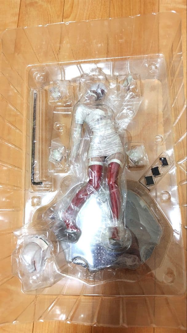 gecco バブルヘッドナース　1500体限定 サイレントヒル　伊藤暢達ver