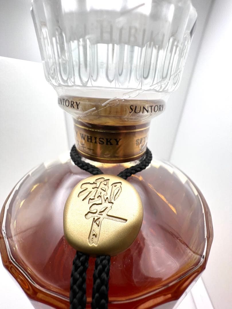 E*3様 響17年700ml 43% 未開封オークションに なります。