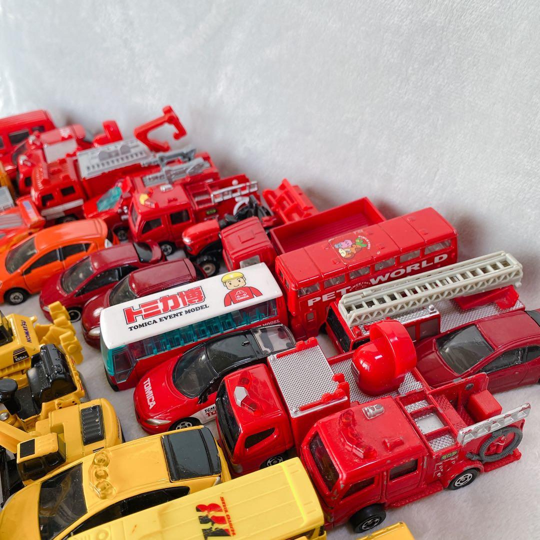 トミカ　85台　セット　大量　まとめ売り　ミニカー　車　はたらく車
