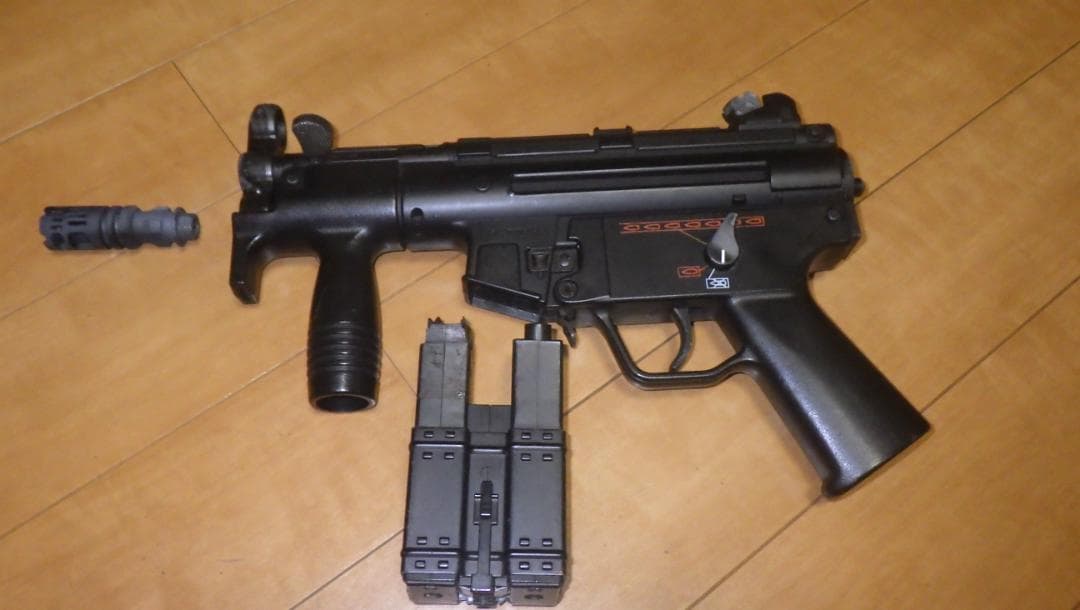 東京マルイ　MP5K（クルツ）　18歳以上