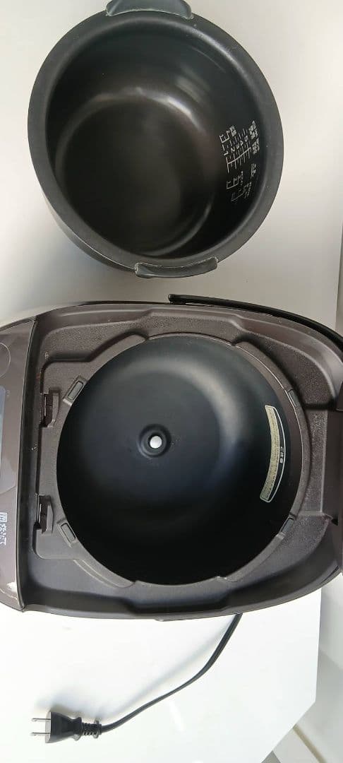 Panasonic SR-CR101 IH炊飯器 ブラック 2025年製