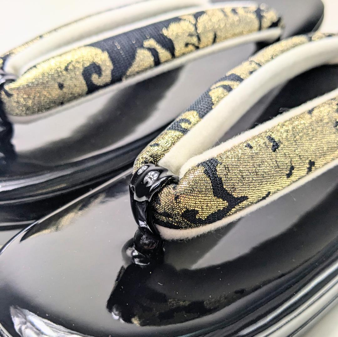 草履バッグセット 唐草 モダン フリーサイズ ブラック×ゴールド u114