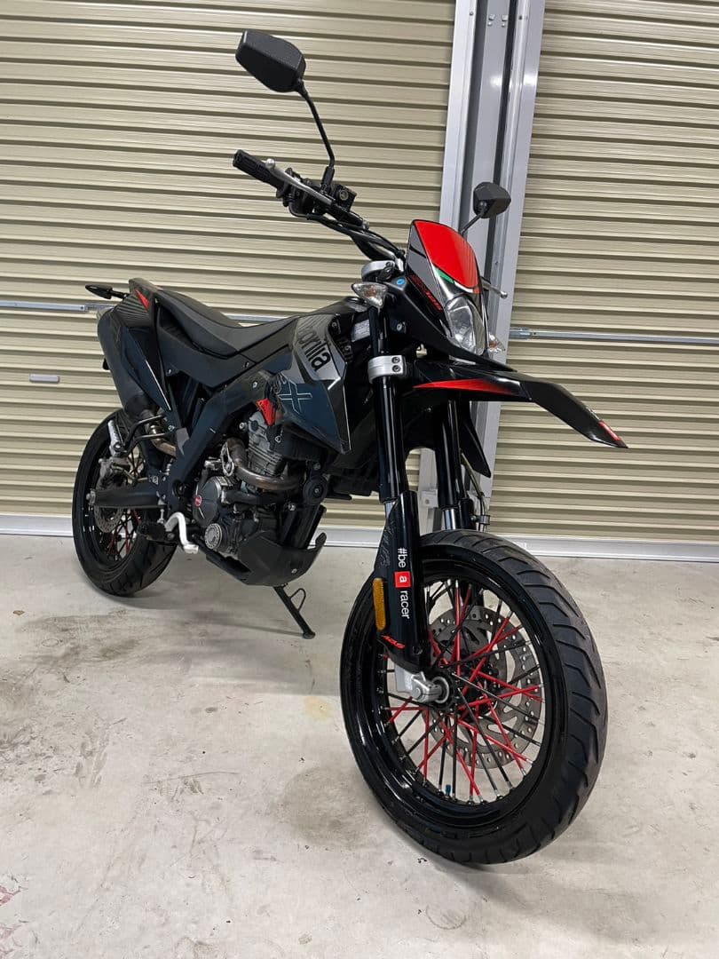 ロシア アーティスト ダロブエア作品 三角マトリョーシカ 3体 長期保存