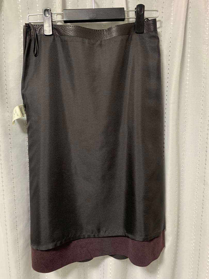 エルメス HERMES ダークブラウン ディアスキンレザー フレアスカート