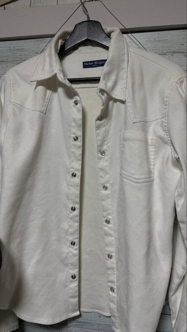 あ。白シャツアダムスジャグラー