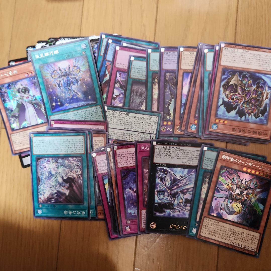 ポケモンカード　ワンピースカード　遊戯王　などカードまとめ売り　　　おまけ付き