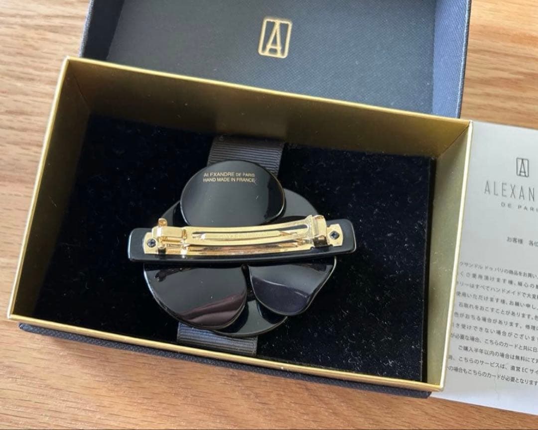 ALEXANDRE DE PARIS カメリア バレッタ 希少なホワイトシルバー - メルカリ